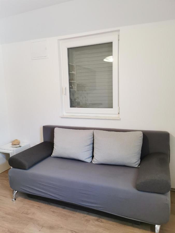 Apartmani Kronjac Milna  Eksteriør billede